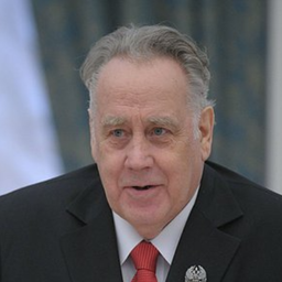 Владислав Петрович Крапивин