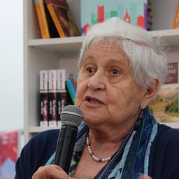 Юлия Борисовна Гиппенрейтер